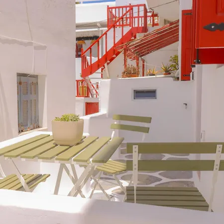 Nisos Mykonos * Mykonos Town