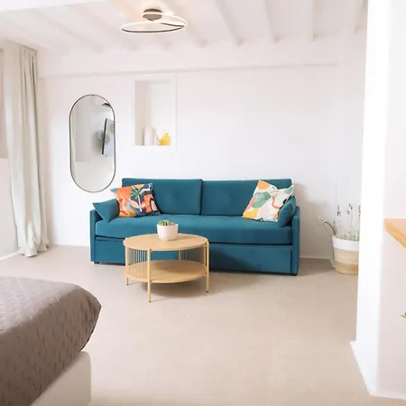 Nisos Mykonos * Mykonos Town